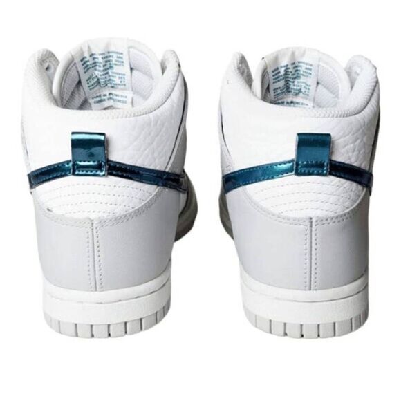 NWOB NIKE Dunk High 'FLS' Sneakers Size 6 - Picture 5 of 9